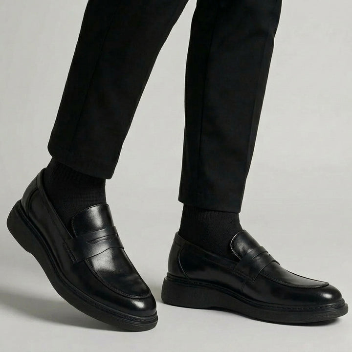 Chaussure Noir de Luxe Tres Confortable 100% Cuir